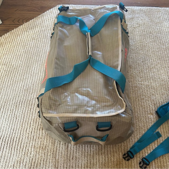 NWT Patagonia 55L Black Hole Duffel Tint Color Hard to find - Picture 5 of 9